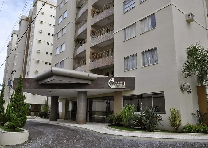 Excelente apartamento de 02 quartos no Privê das Thermas II em Caldas Novas