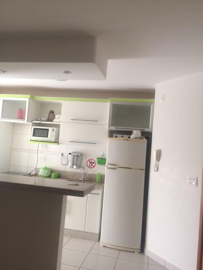 Excelente De 02 Quartos No Prive Thermas Ii Em *